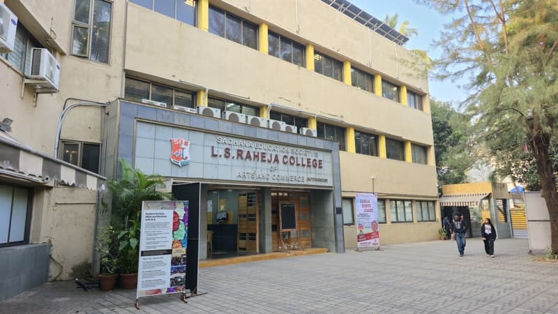 L.S. Raheja College of Arts and Commerce Mumbai Infrastructure photo 11